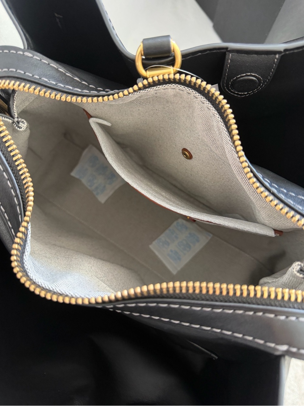 Coach Rogue Bag 40 - Picture 13 of 16